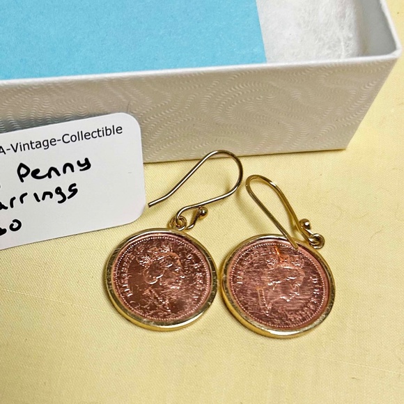 EARRINGS, GENUINE CANADIAN PENNIES, ON GOLD-TONE METAL, SHEPHERD'S HOOKS, - Picture 3 of 4